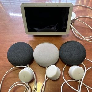 Google nest hub and 3 google nest minis second generation